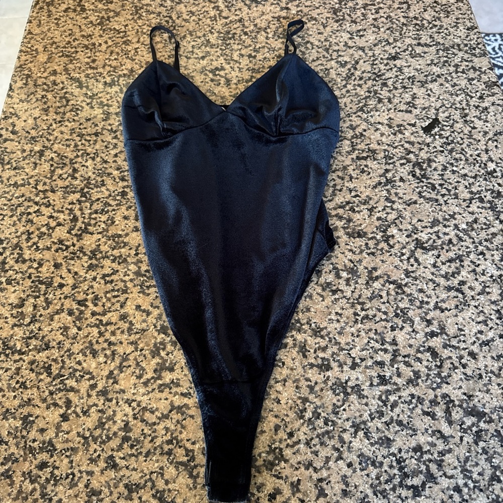 Bozzolo Black Satin Chemise